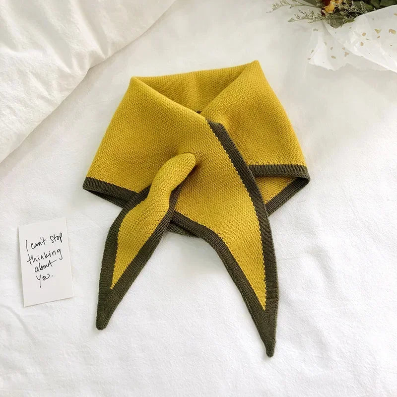 Clara Vintage Pointed Scarf