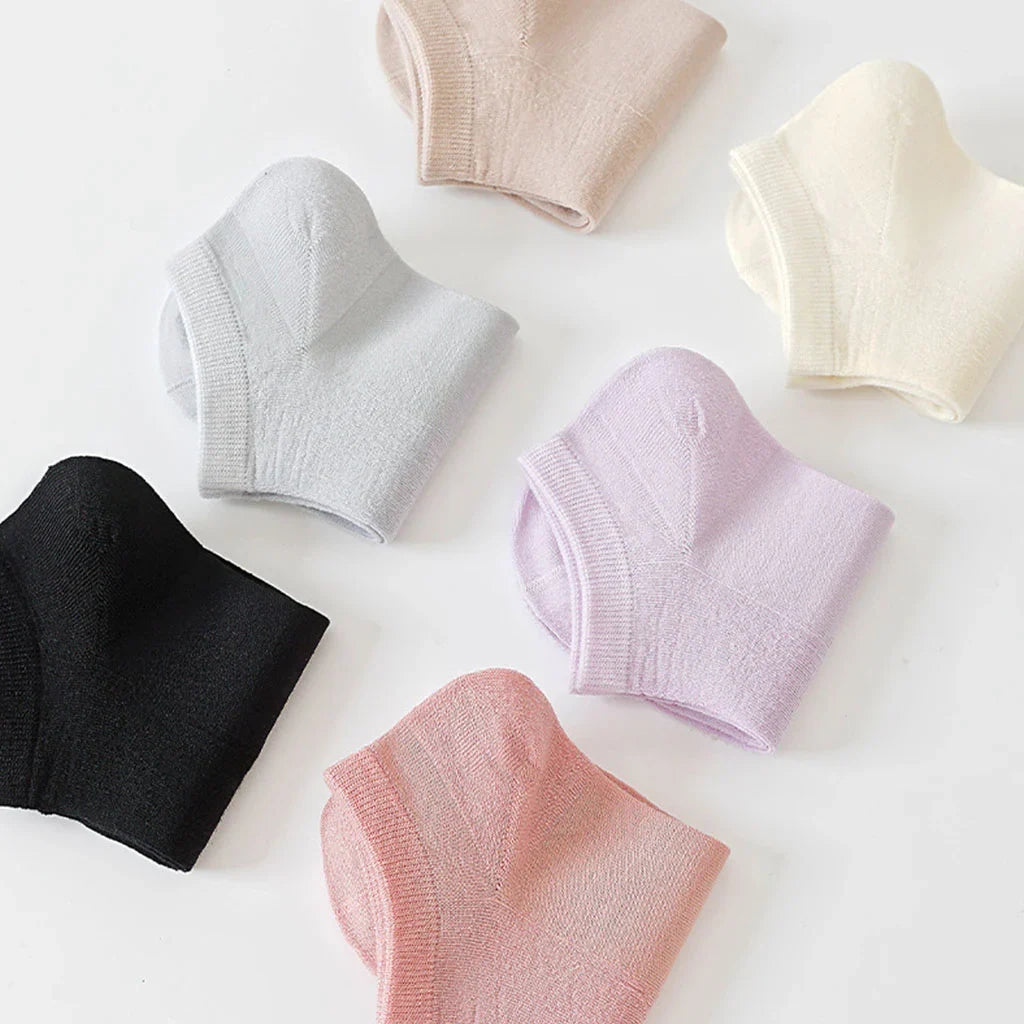 Breathable 100% Merino Wool Socks