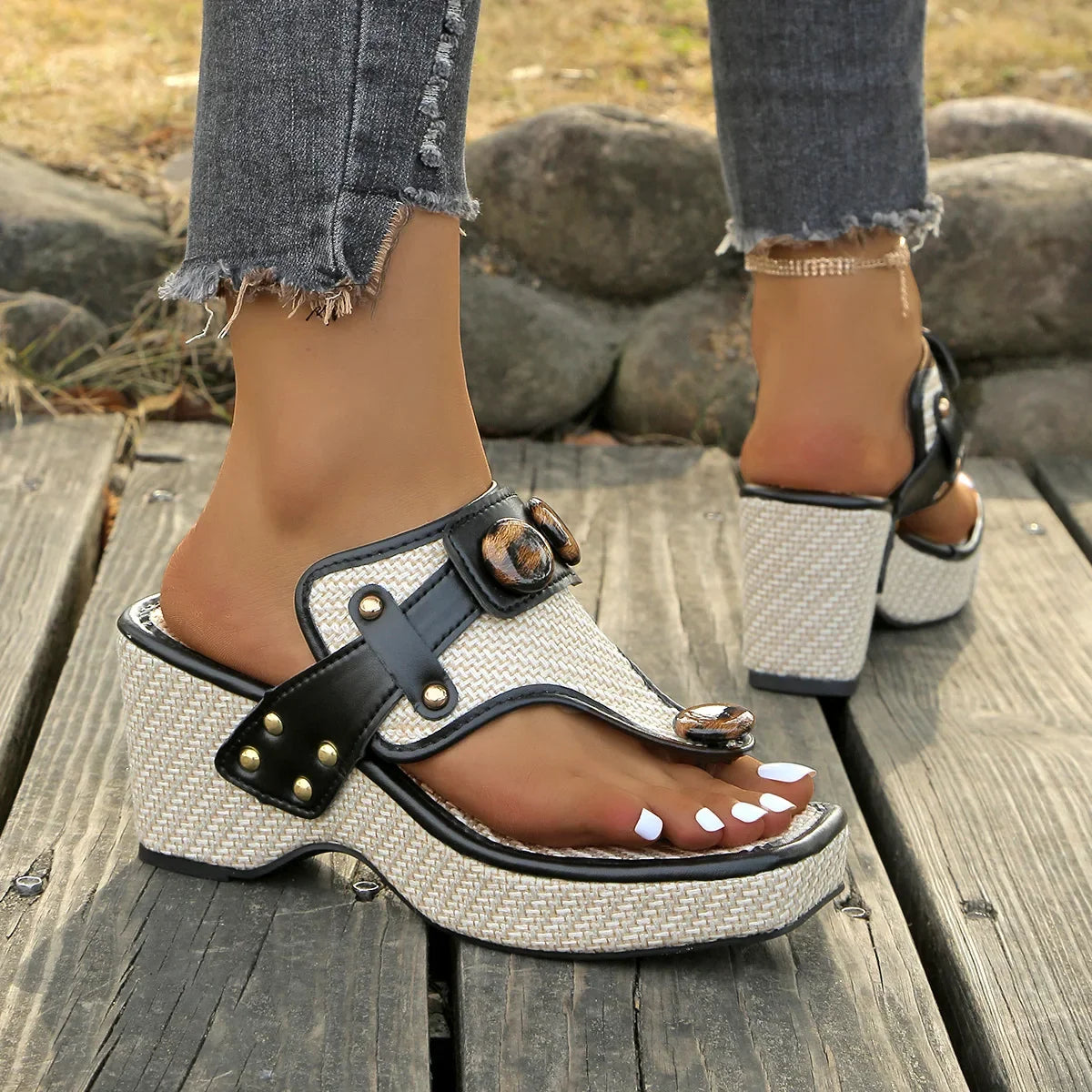 Sienna Resin Slides